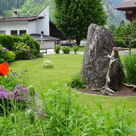 Rita Kroell Апартаменти